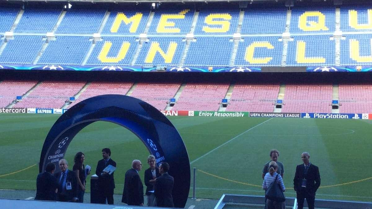 RILEGGI LIVE - Barcellona-Napoli 3-1 (10' Lenglet, 22' Messi, 45' Suarez, 45' Insigne): azzurri fuori a testa alta