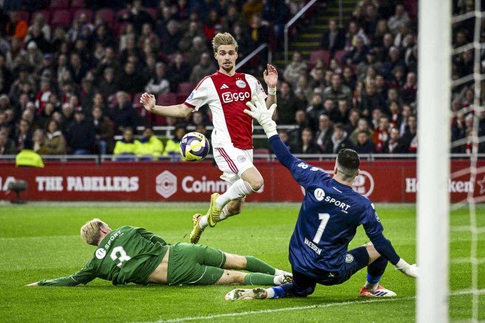 Lazio, ecco il sostituto di Guendouzi: arriva stasera e piaceva anche al Napoli