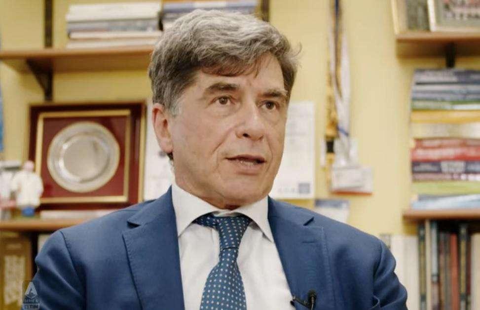 Responsabile medici Serie A: "Più importanti le semplici prescrizioni del protocollo che i tamponi"