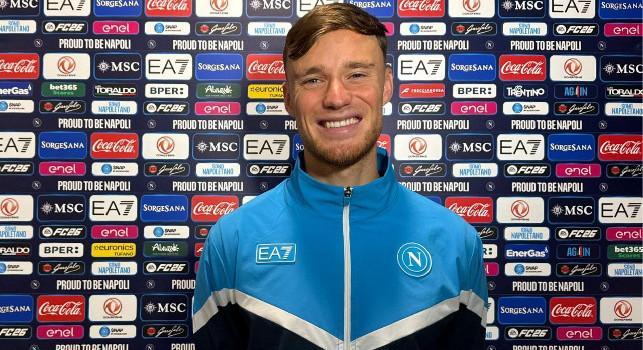 Beukema guarda al futuro: "Stagione positiva, ho ancora tanti anni qui a Napoli"