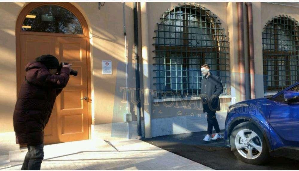 VIDEO TN - Ecco Politano a Villa Stuart: visite mediche per il nuovo acquisto del Napoli