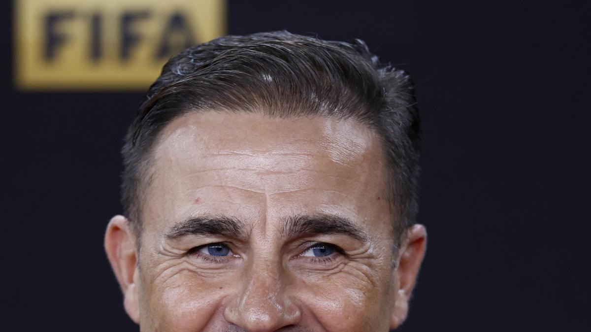 Mondiali, Cannavaro puntualizza: "Notizie sbagliate sui controlli, tutto di routine"