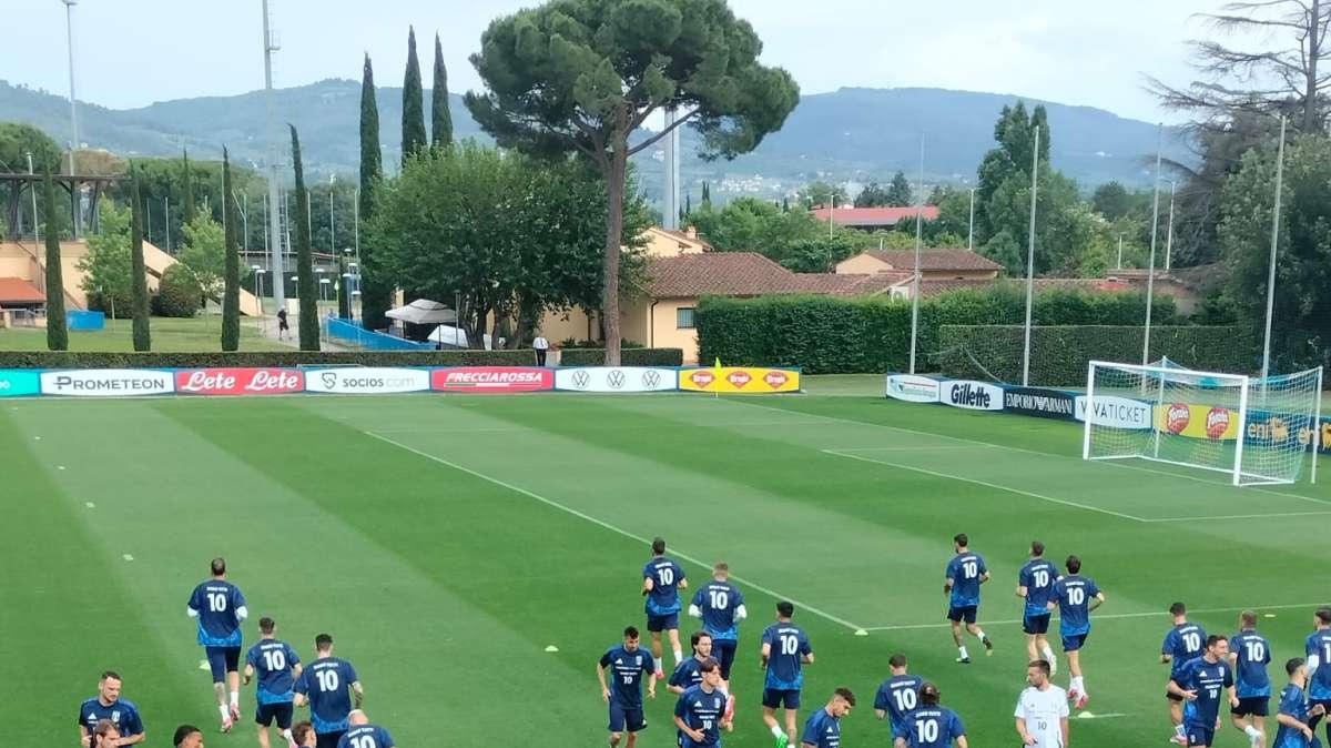 Calcio in Tv, le gare trasmesse oggi: per l'Italia primo test per Euro 2024