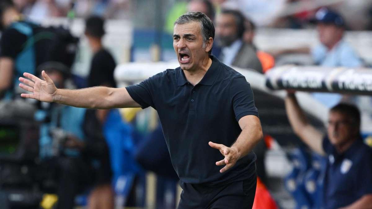 Parma, Pecchia: "Affrontiamo un Napoli campione 14 mesi fa e un ambiente fenomenale" 