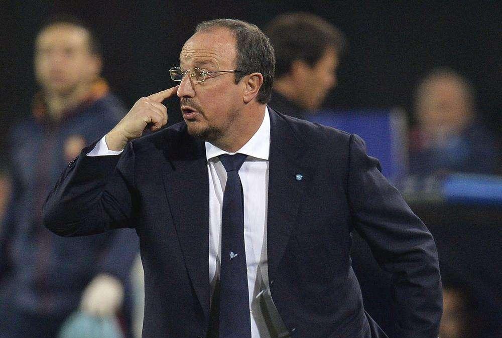 Benitez: "Servirà massima concentrazione, Torino difficile da affrontare. Hamsik deve responsabilizzarsi. Mercato? Tenere i nostri e aggiungerne altri"