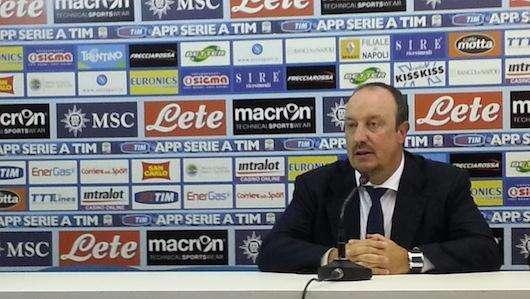 RILEGGI LIVE – Benitez: "Higuain ok, non serve spostare Hamsik. Siamo al 75%. Champions? Testa al Parma. Antonelli? No al mercato, ecco perchè ho scelto Reveilleire"