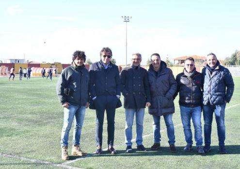 FOTO - Napoli sul campo del Capo Rizzuto per l'ultimo allenamento: "Grazie per l'ospitalità"