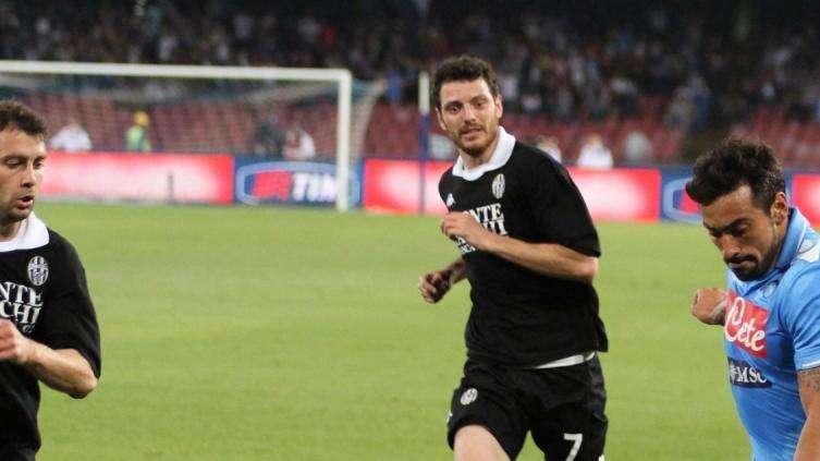 VIDEO - Lavezzi in scadenza, segnali al Napoli? Il Pocho reposta su Instagram un gol del 2008