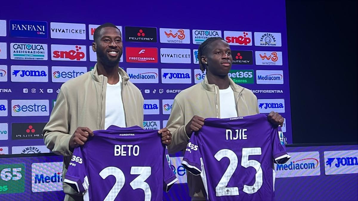 Fiorentina, Beto e Njie in coro: “Niente paura, vogliamo battere il Napoli e far gioire i tifosi”