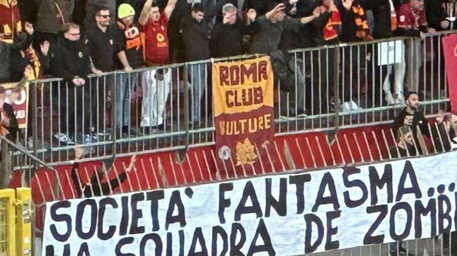 Dovbyk illude, la Roma delude ancora: solo pari a Monza e prosegue la contestazione