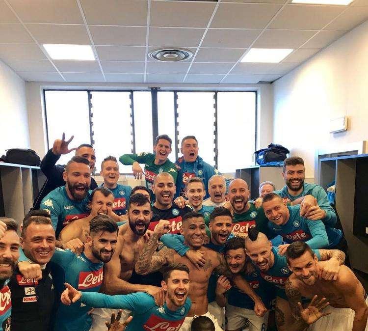 FOTO - La frecciata di Reina su Twitter: "Grandissimi tre punti in un ambiente 'caldino'..."