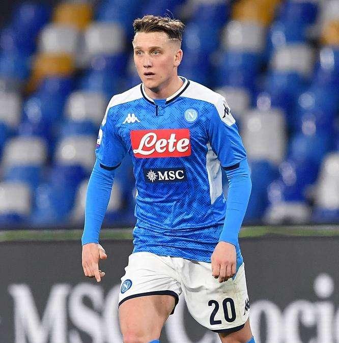 Zielinski al 45': "Ben fatto il primo tempo, ora dobbiamo aiutarci a centrocampo"