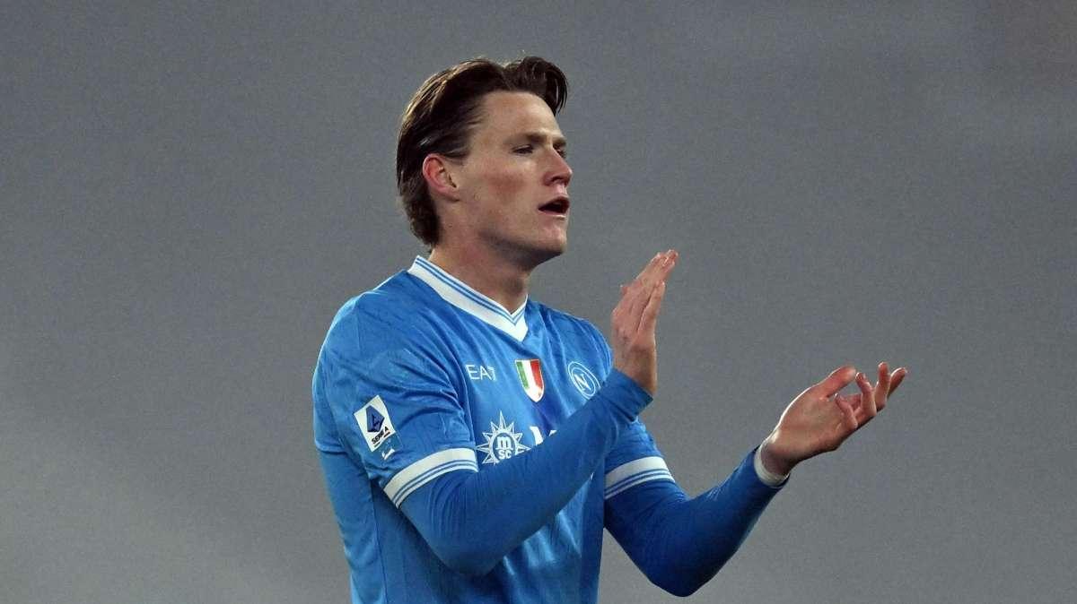 Flop McTominay, spunta un retroscena: dolori con la Juve e medicine in campo