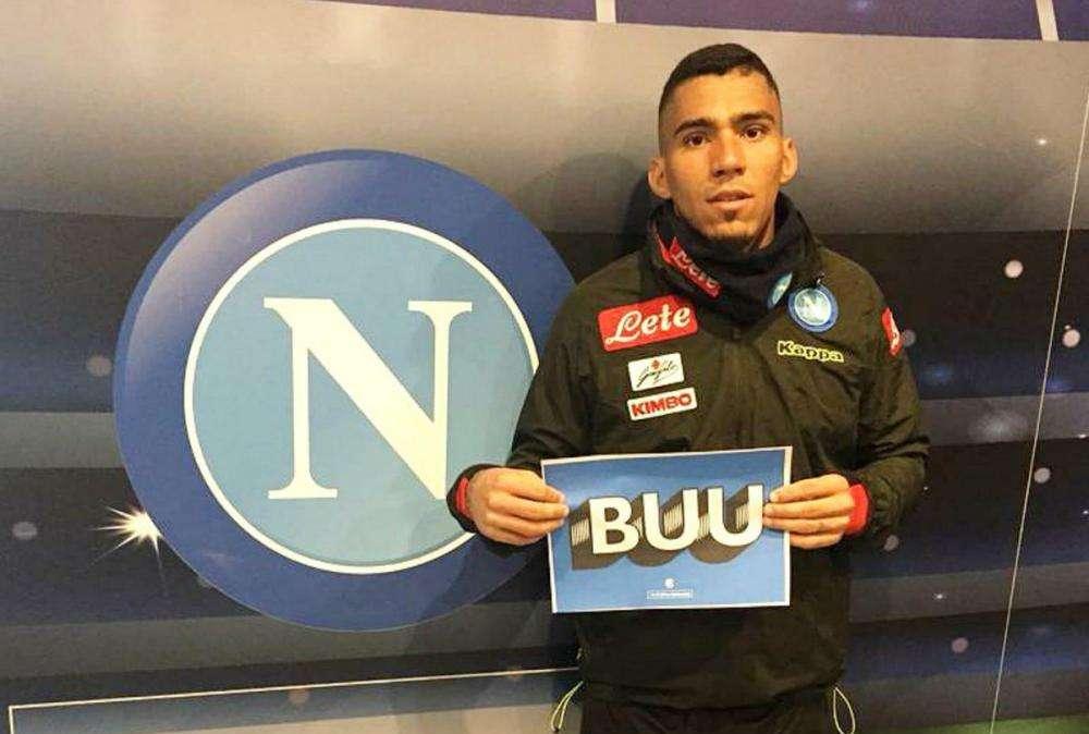 FOTO - Il Napoli segue l'Inter ed aderisce alla campagna anti-razzismo nerazzurra: "Perchè 'buu' diventi messaggio di unità!"