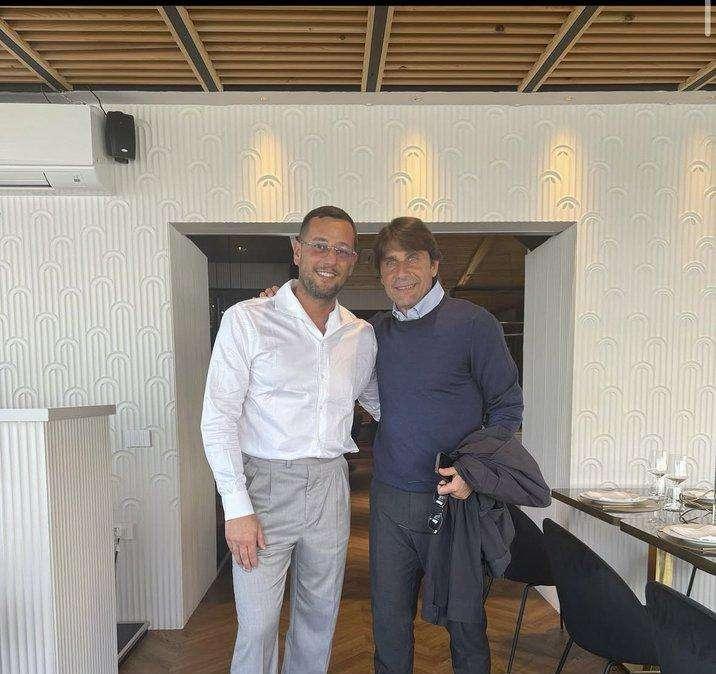 Antonio Conte a Pozzuoli: il tecnico a pranzo sul lungomare
