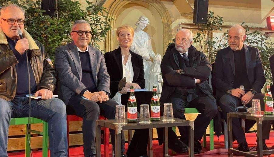 Direttore Canale 21: "Siamo sicuri che noi giornalisti non siamo complici involontari di ADL?"