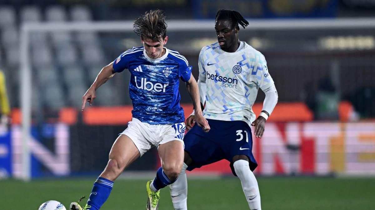 Coppa Italia, il Como crea e spreca: 0-0 con l’Inter, si deciderà tutto al ritorno 