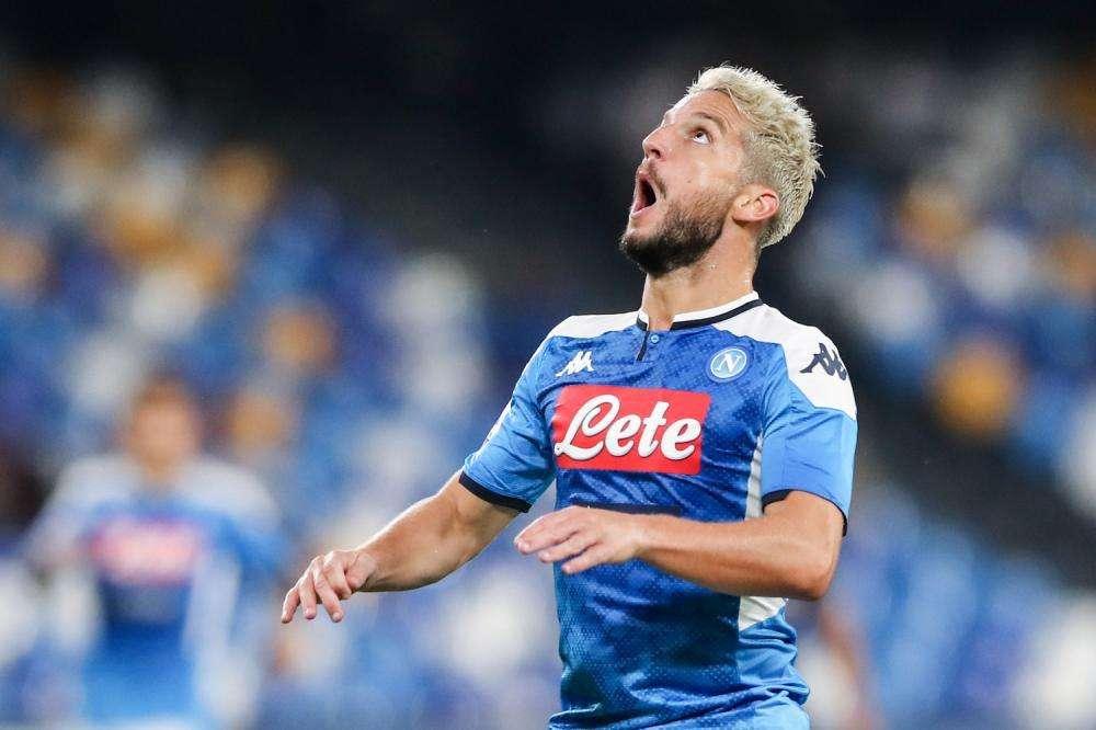 Napoli-Cagliari 0-1, le pagelle: gara stregata per gli attaccanti e beffa immeritata, brutto primo tempo di Insigne e Lozano