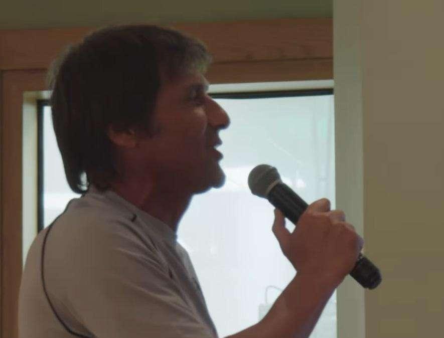 Show Karaoke al compleanno di Conte: mister, staff e Mazzocchi scatenati!
