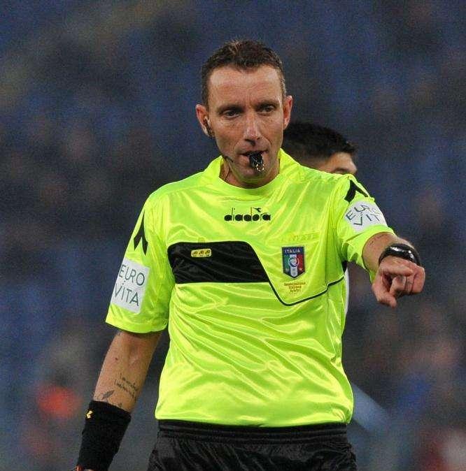 Clamoroso Mazzoleni: "Mi fidai di Del Piero e fischiai rigore alla Juventus un metro fuori area"