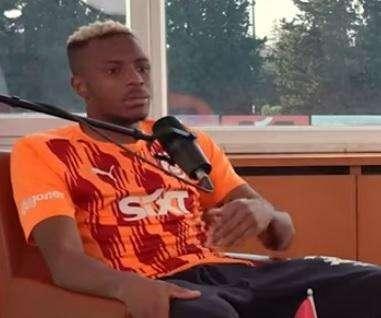Osimhen, dalla Turchia: "Vicepres. Galatasaray in arrivo in Italia per chiudere col Napoli!"