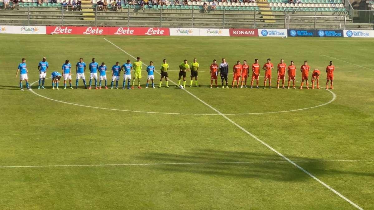 RILEGGI LIVE - Napoli-Pescara 4-0 (9' Osimhen, 17' Insigne, 47' Ounas, 78' Zedadka): chiuso al meglio il pre-campionato!