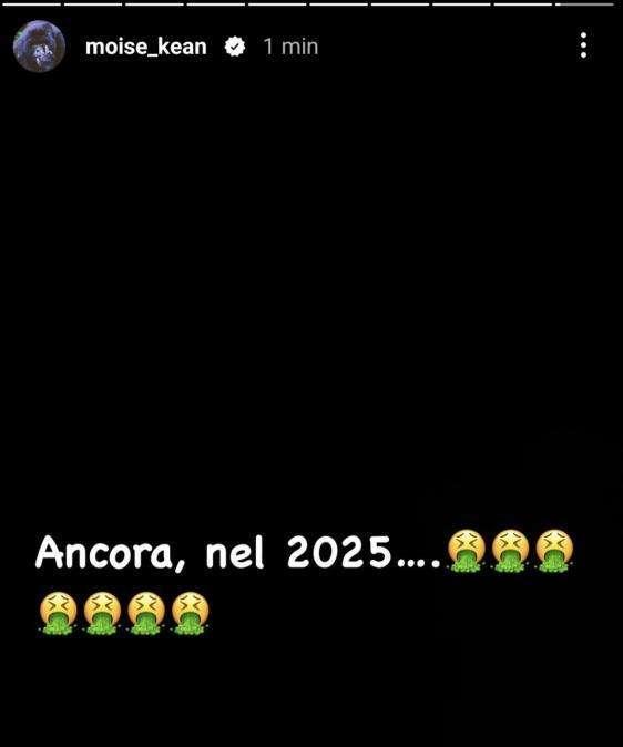 Vergognosi insulti razzisti dei tifosi Inter a Kean: l'attaccante posta tutti i messaggi