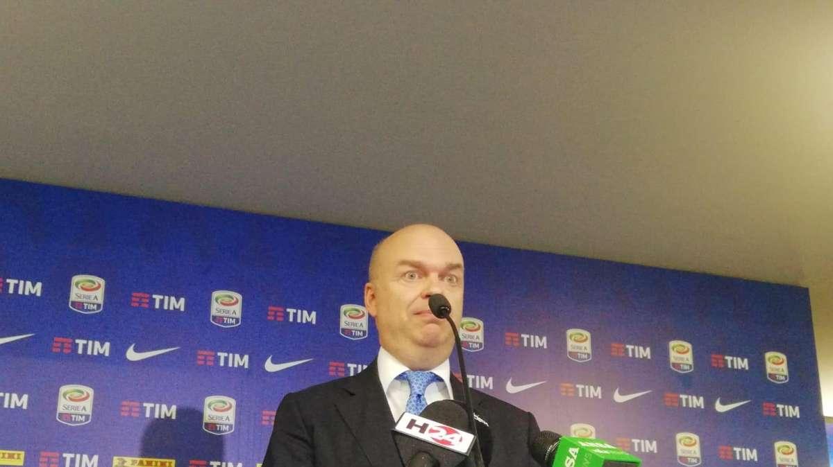 Fassone: "Non esistono stadi moderni con la pista d'atletica e a Napoli non si può eliminare"