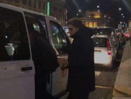 VIDEO - Giuntoli uscito dall'hotel dopo incontro con agenti di Politano: nessuna dichiarazione