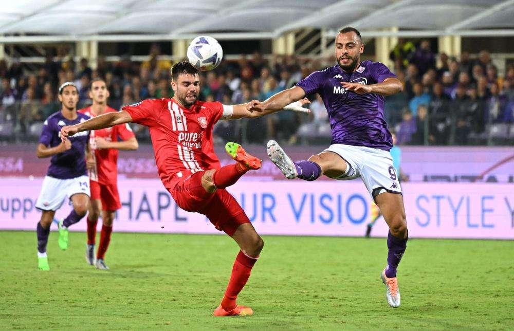 Playoff Conference League, la Fiorentina batte il Twente ma il 2-1 tiene aperti i giochi