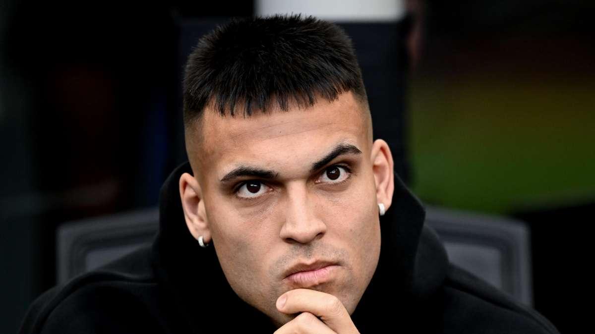 Tmw contro Lautaro: "Che brutta figura! Non aveva detto di non aver bestemmiato?"