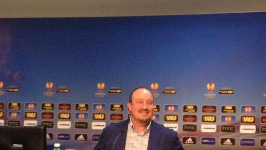 Benitez in conferenza: "Reazione importante dopo il gol. Ora c'è fiducia e grande carica! Higuain ha voluto giocare, su De Guzman..."