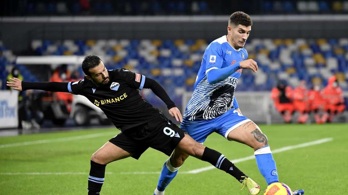FOTO - Di Lorenzo ko per infortunio: il Napoli lo incoraggia sui social