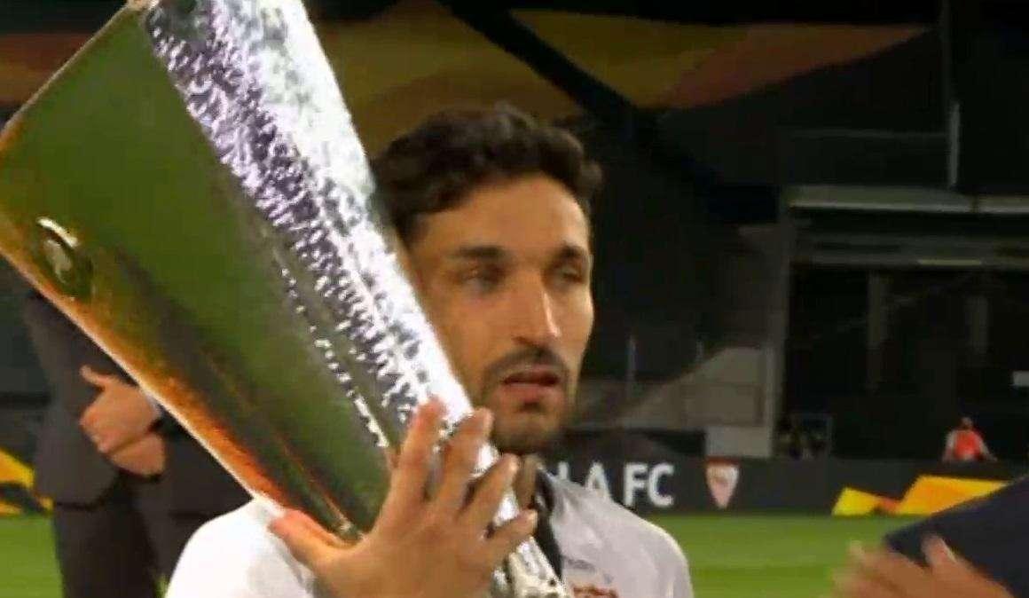 Siviglia, Jesus Navas in lacrime: "Una vittoria per tutti quelli che stanno soffrendo"