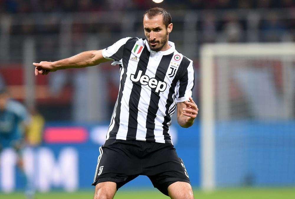 Juve, a Napoli tornano Chiellini e Khedira. Dubbio Cuadrado
