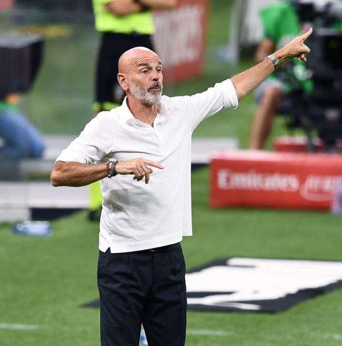 Pioli a sorpresa in conferenza: "Subito il 2-1 quando stavamo comandando. Non ho visto difficoltà..."
