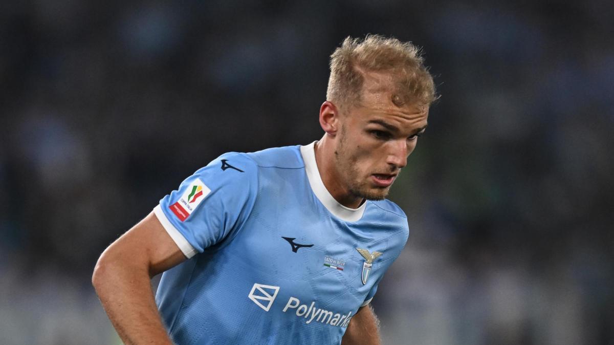 Due giocatori della Lazio al Napoli con Sarri? L'indiscrezione smentita in diretta 