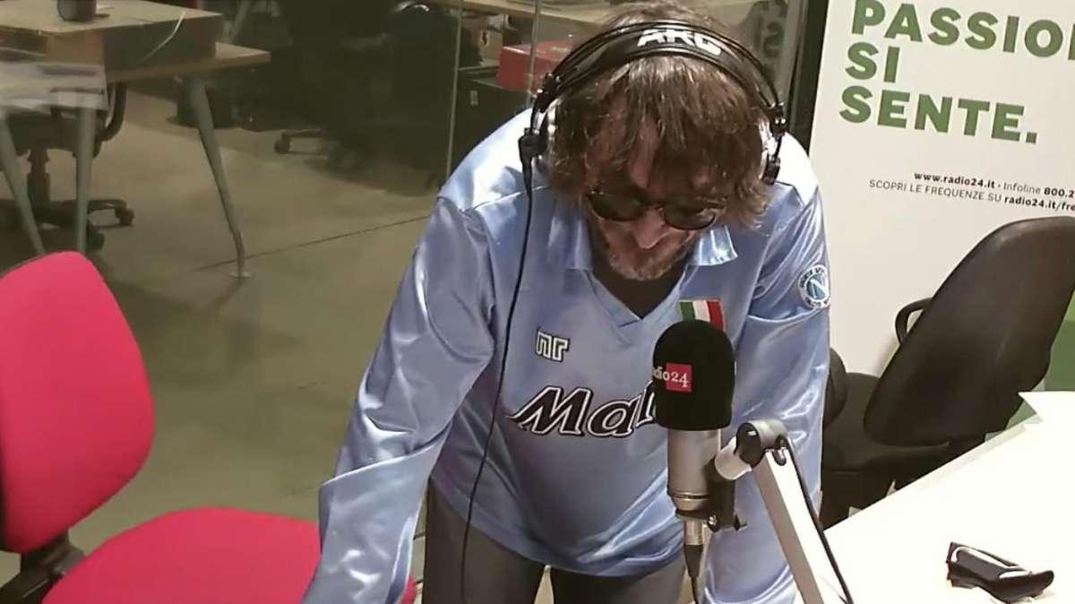 Cruciani denuncia: "Dopo la battuta su Napoli-Juve i napoletani mi hanno minacciato di morte!"