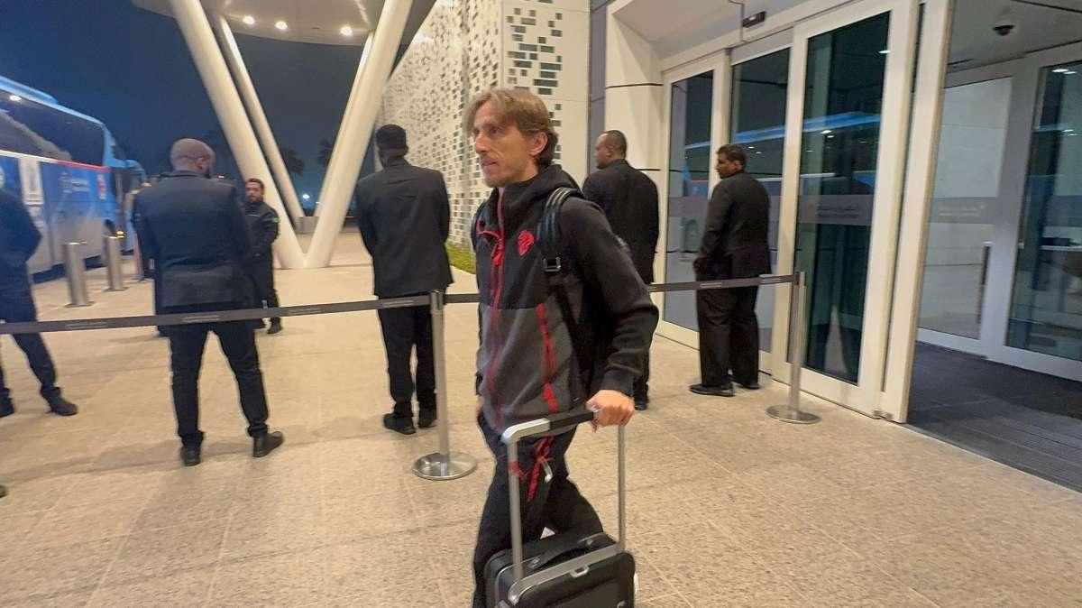 Anche il Milan è atterrato a Riad: le immagini dell'arrivo dei rossoneri
