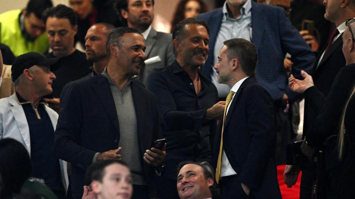 Milan alla deriva: due settimane dopo il fallimento ancora nessuna novità. E il Napoli attende