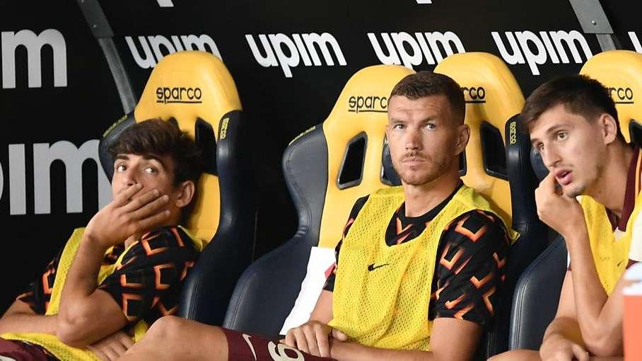 "ADL ci ha tolto 2 punti", "Vergogna, Dzeko out ed un vice manca da anni": la rabbia dei romanisti sui social