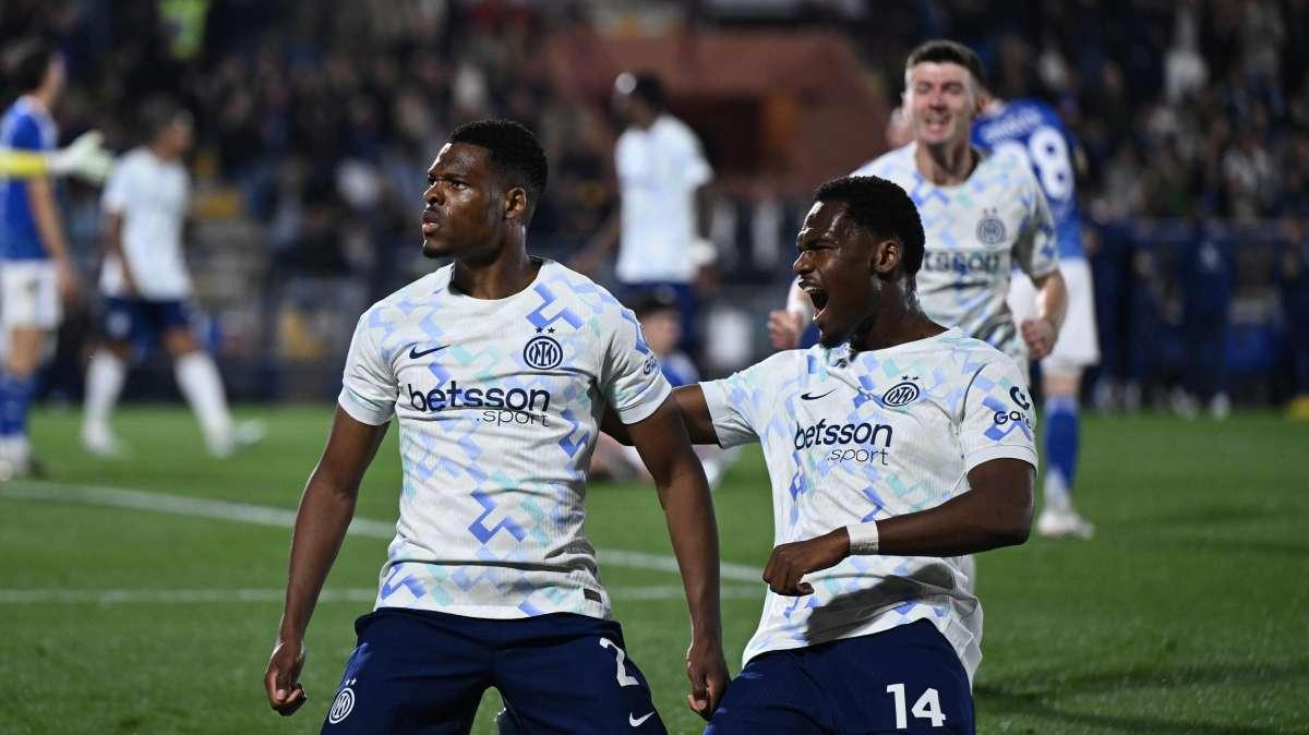 Inter, fuga Scudetto! Va sotto 2-0, resta serena dopo il pari del Napoli e la ribalta