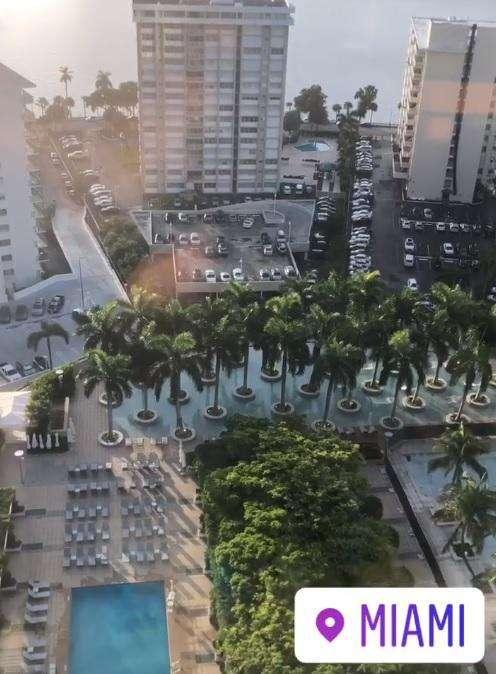 VIDEO - Napoli a Miami, Di Lorenzo dà il buongiorno e mostra la vista dall'Hotel del Napoli