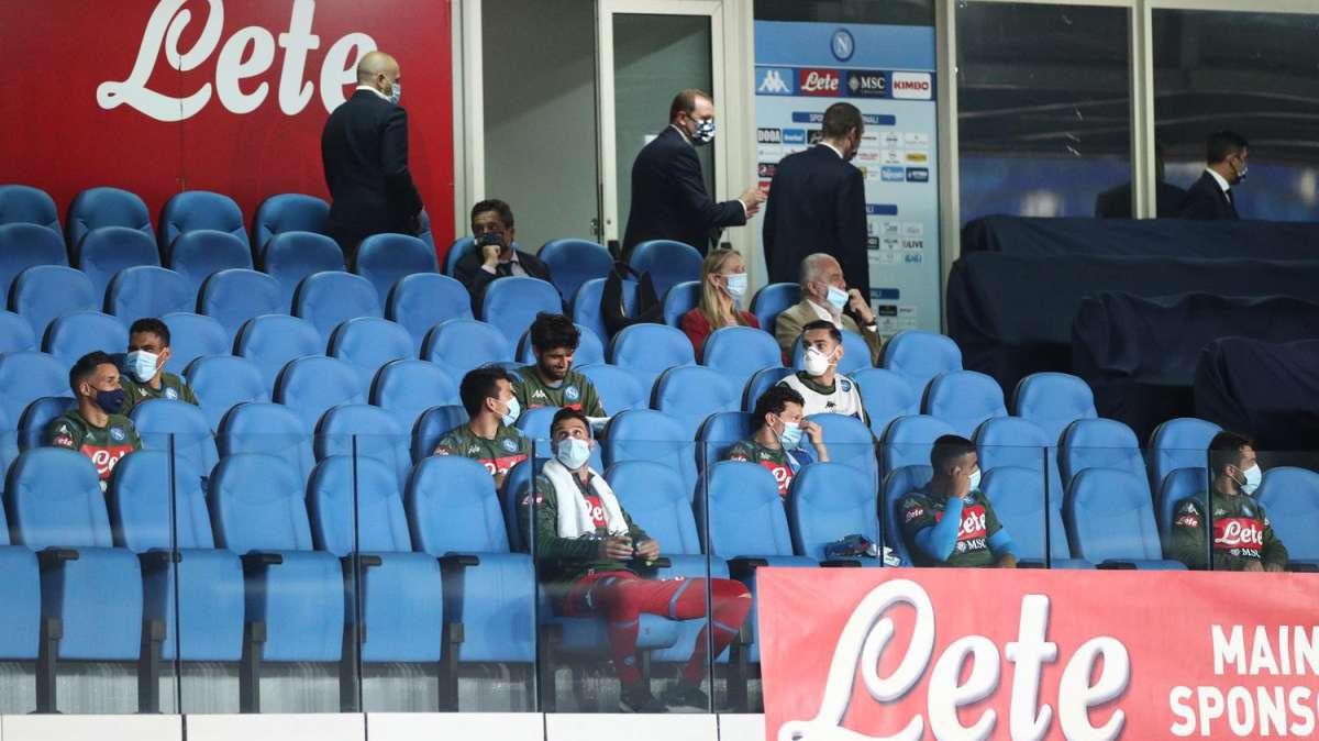 UFFICIALE - Il Governo riapre gli stadi a mille tifosi: col Genoa si ripopolerà il San Paolo