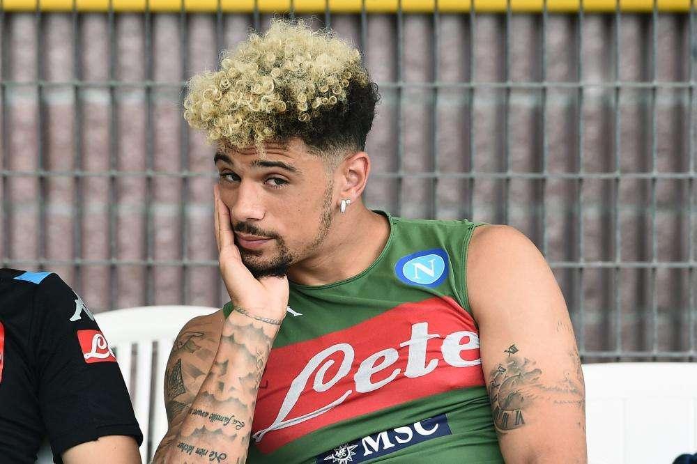 FOTO - Malcuit vicino al rientro: il terzino prova gli scatti su Instagram
