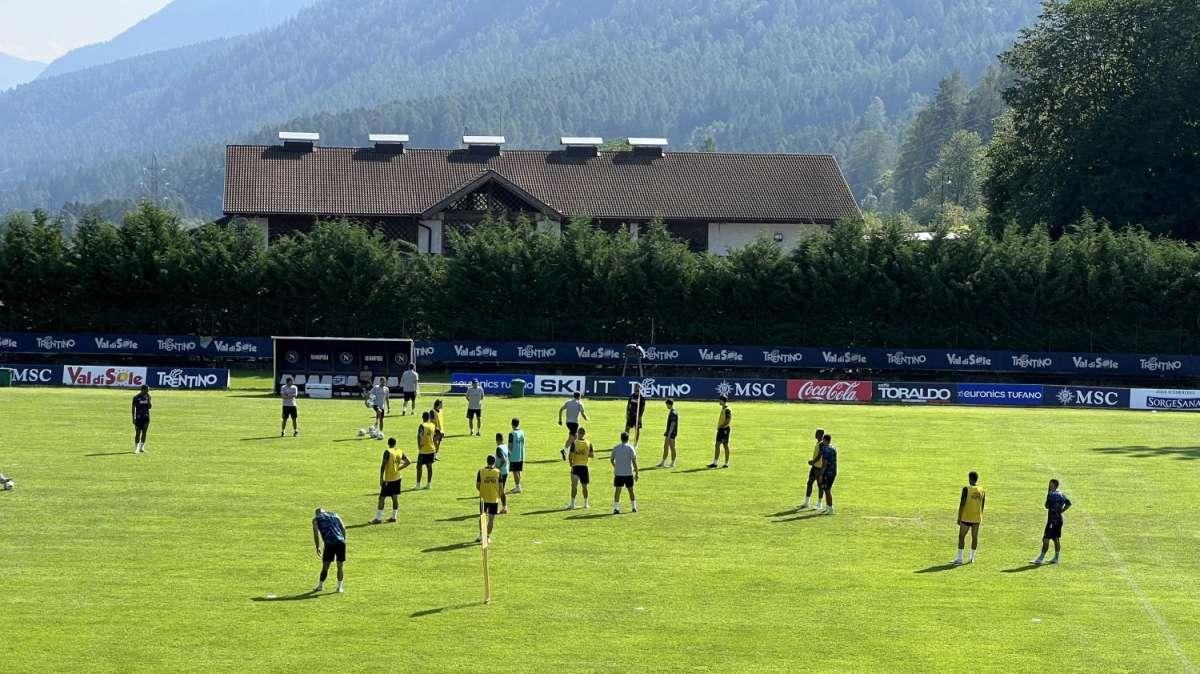 Dimaro, day 11: sessione mattutina, partitella a campo ridotto! Osimhen in campo, out 6 azzurri 