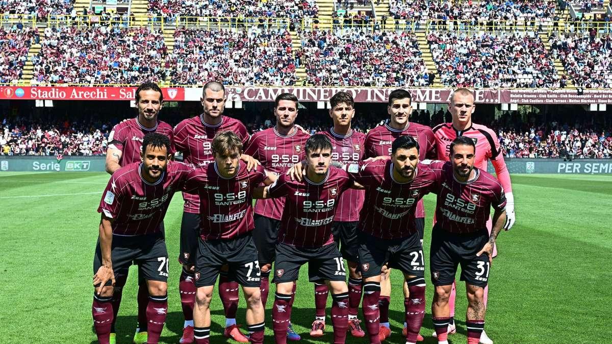 Intossicazione Salernitana, la Procura di Genova apre un'indagine: 3 i possibili reati