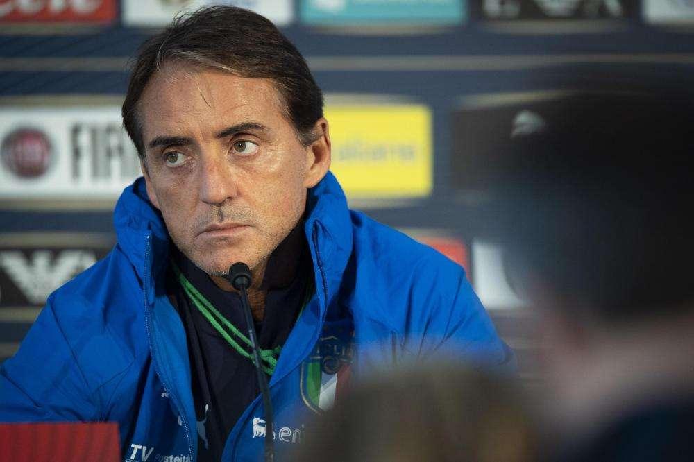 Italia, Mancini apre a Balotelli: "Lo convocherò per merito, non per il colore della pelle"