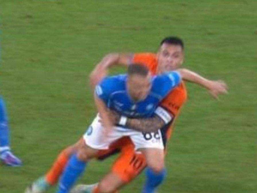 "E' fallo su Lobotka", tutto lo studio Mediaset d'accordo compreso l'interista Biasin