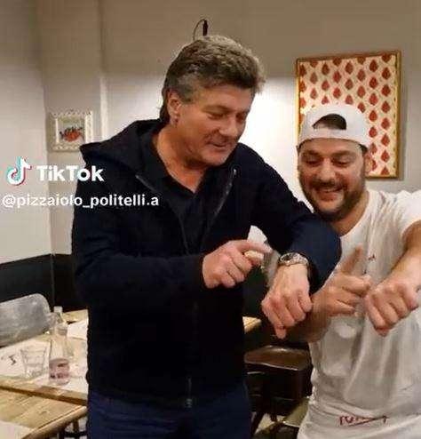 Mazzarri non è più quello del 2013: niente sigarette e niente difesa a 3